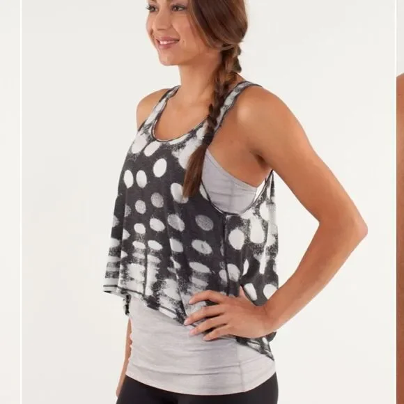RARE Lululemon Tank Top - Picture 2 of 6